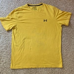 Under Armour T-Shirt, Size: Men’s XL